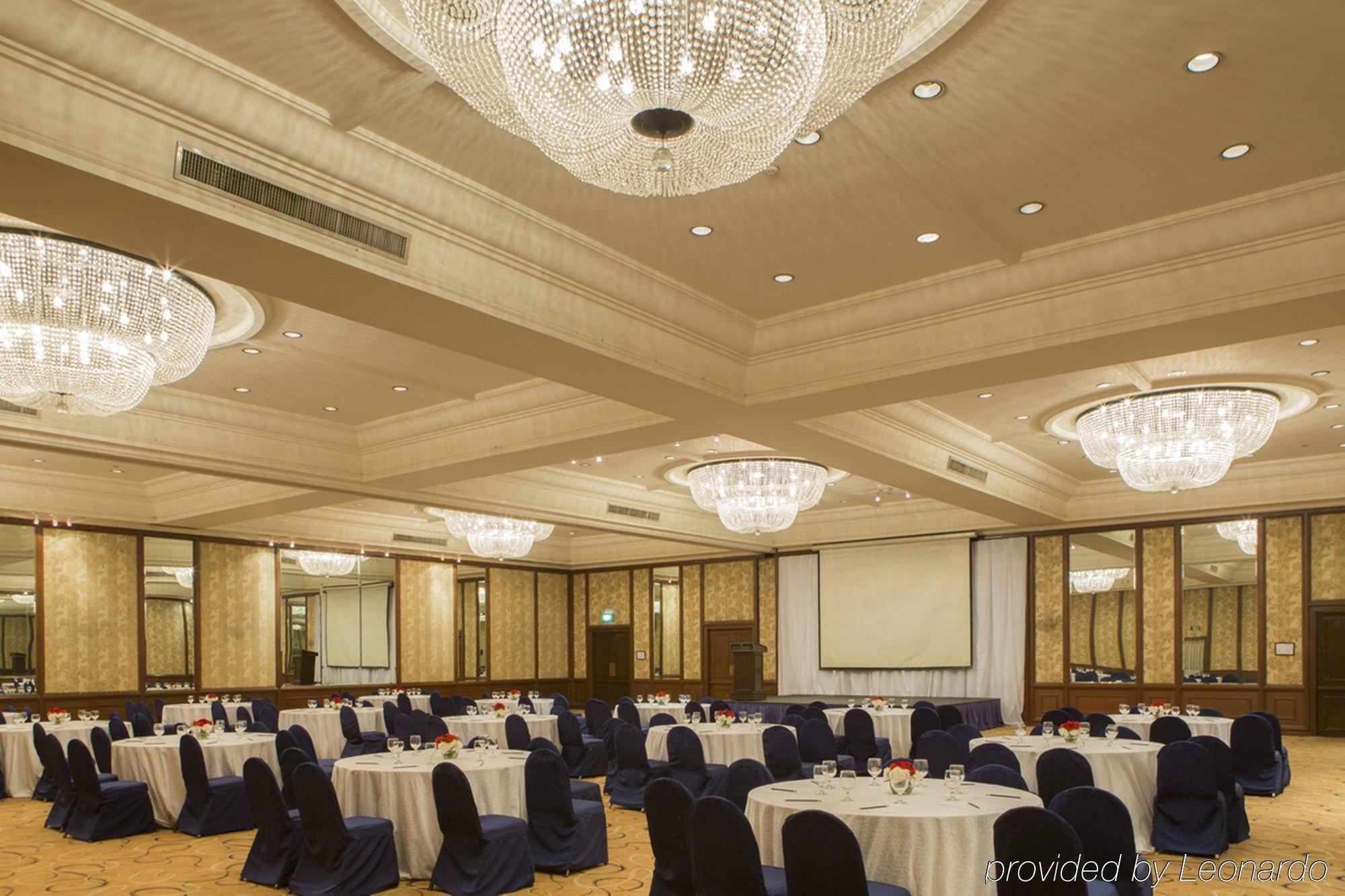 Intercontinental Manila Hotel Makati City Exterior photo
