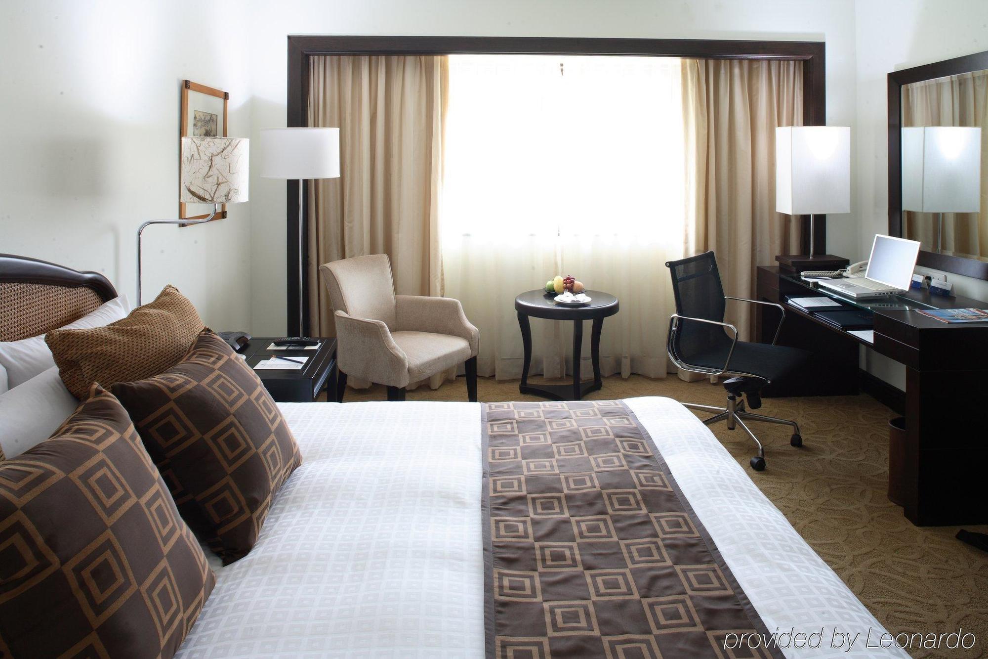 Intercontinental Manila Hotel Makati City Room photo