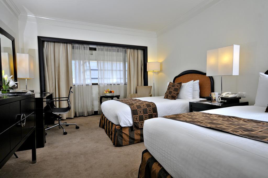 Intercontinental Manila Hotel Makati City Room photo